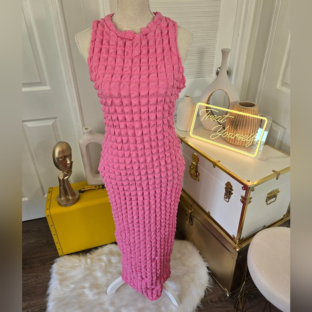 GORGEOUS PINK SHEIN POPCORN DRESS 💖
